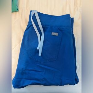 Figs Zamora Jogger Scrubs